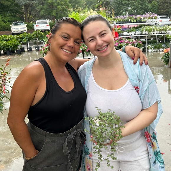 LILYLIZ777 is going LIVE. Like this flyer to be notified when I go live. - Picture 2 of 10